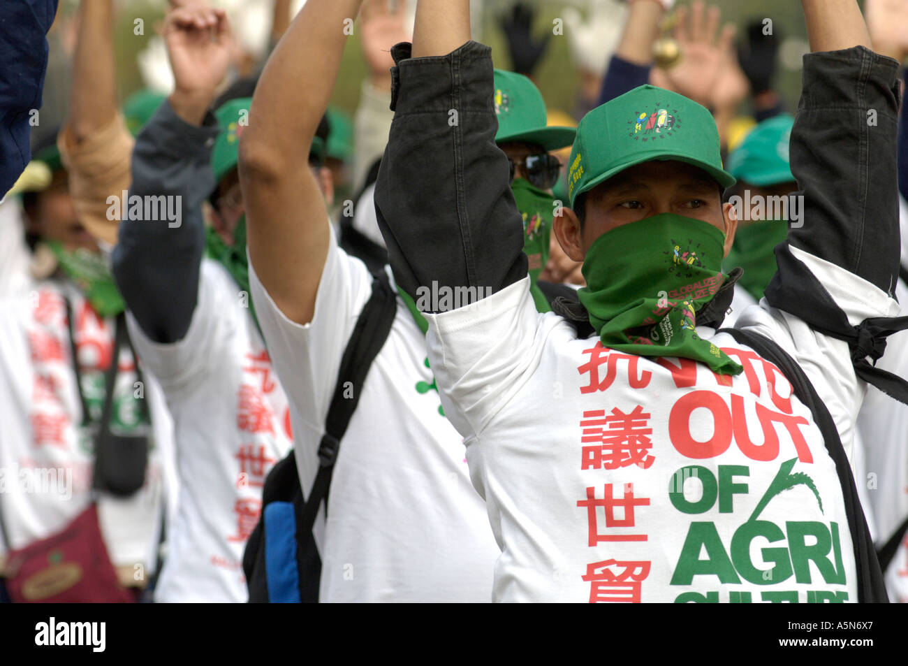 Southeast Asian agricultural workers protest in Hong Kong against the WTO [SPEA5N6X7]