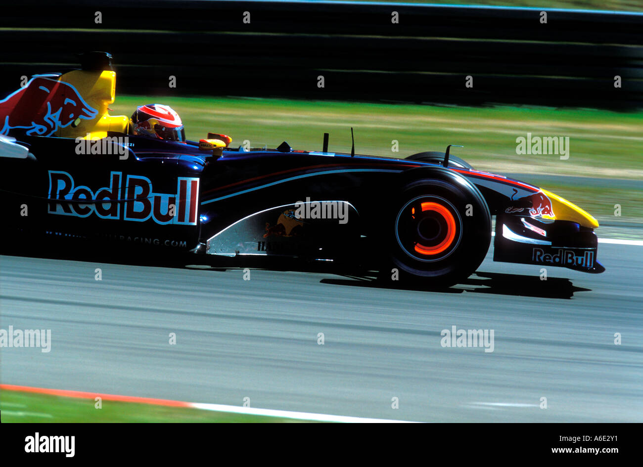 Formula One car with glowing brakes [SPEA6E2Y1]