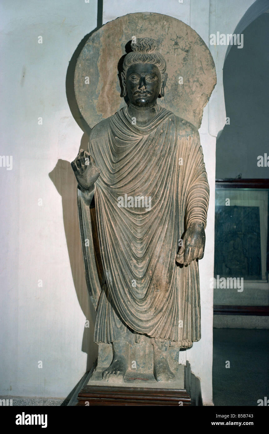Statue of the Buddha from Taxila Peshawar Museum Pakistan Asia [SPEB5B743]