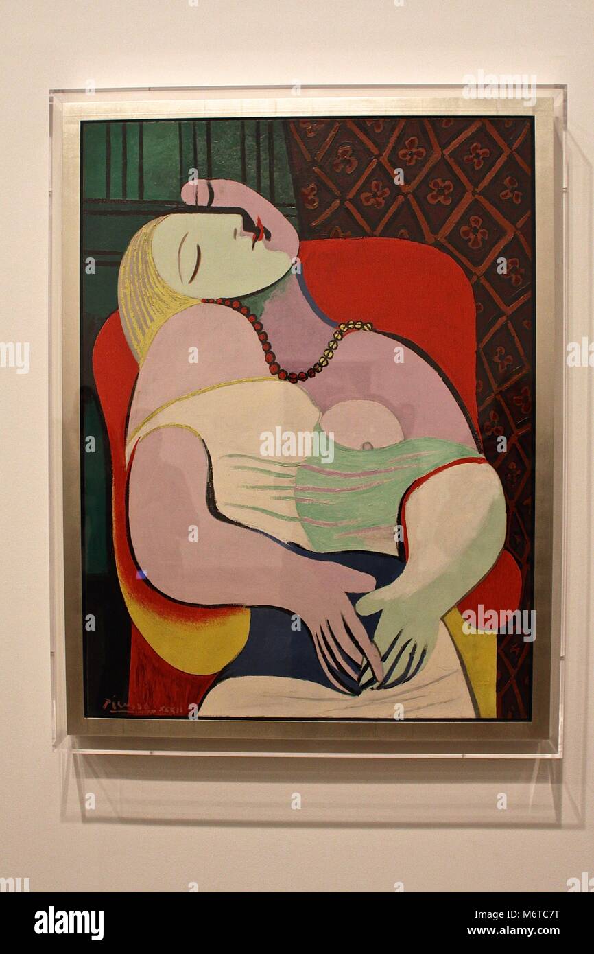 Tate Modern They Ey Exhibition PICASSO [SPEM6TC7T]